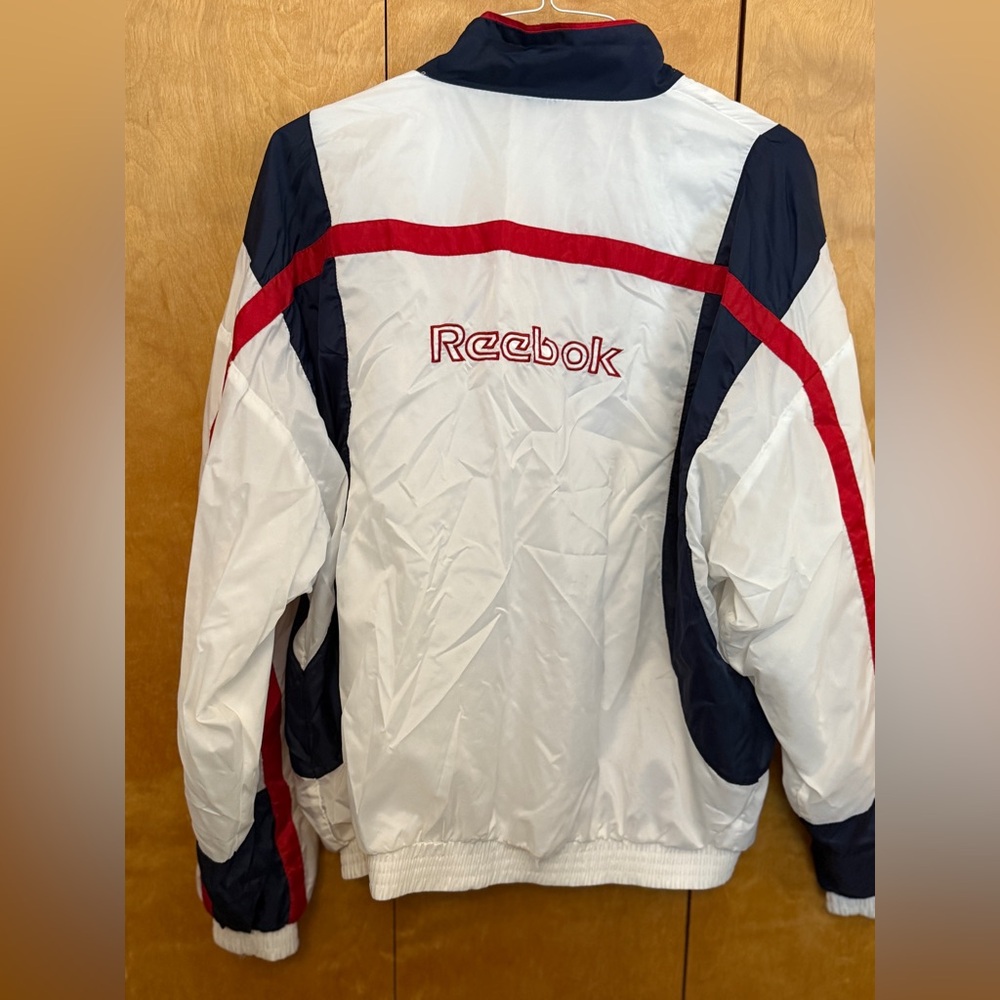 Reebok American windbreaker Size Large